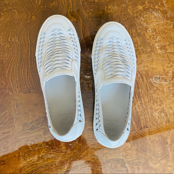 Tory Burch woven leather slides - Picture 8 of 11